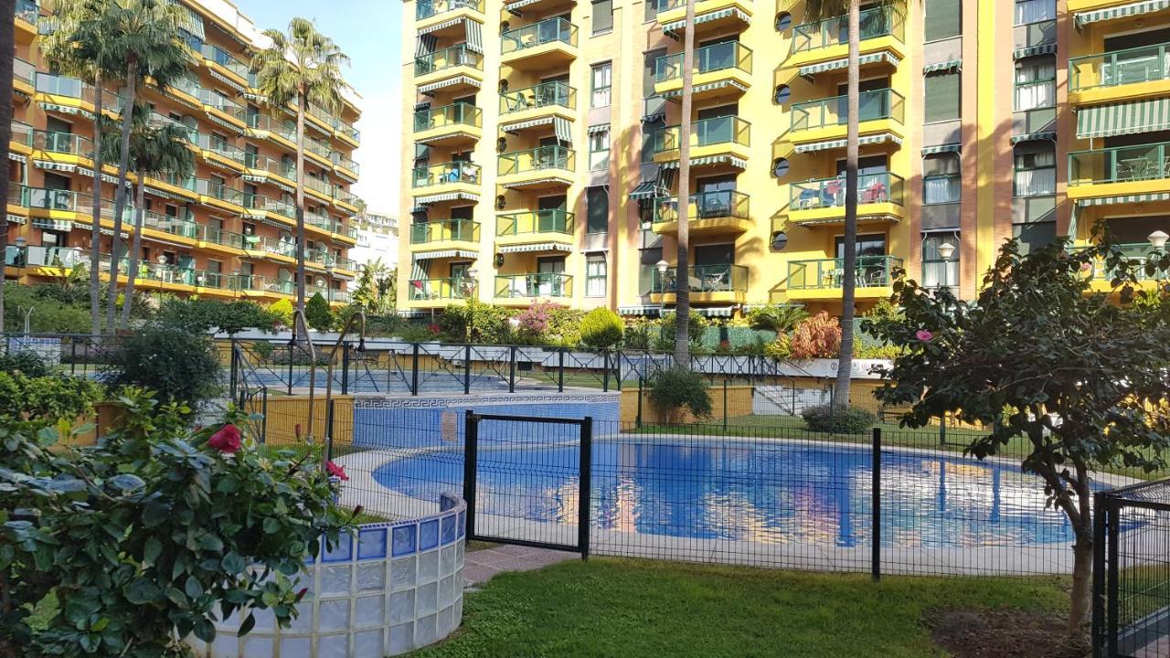 Impresionante Primera Línea De Playa, Bajondillo Beach Torremolinos Exterior foto