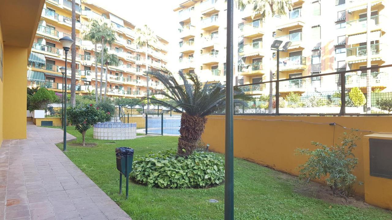 Impresionante Primera Línea De Playa, Bajondillo Beach Torremolinos Exterior foto