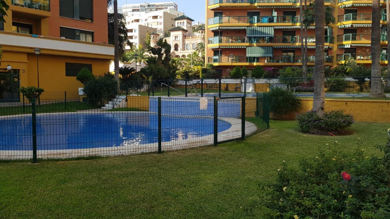 Impresionante Primera Línea De Playa, Bajondillo Beach Torremolinos Exterior foto