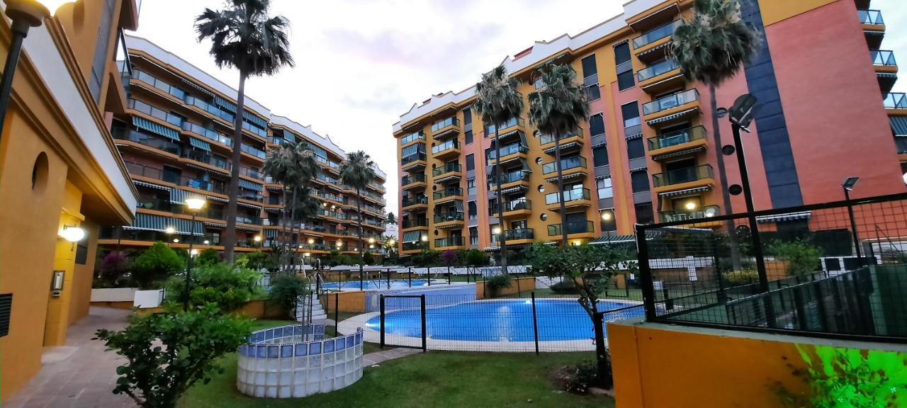 Impresionante Primera Línea De Playa, Bajondillo Beach Torremolinos Exterior foto