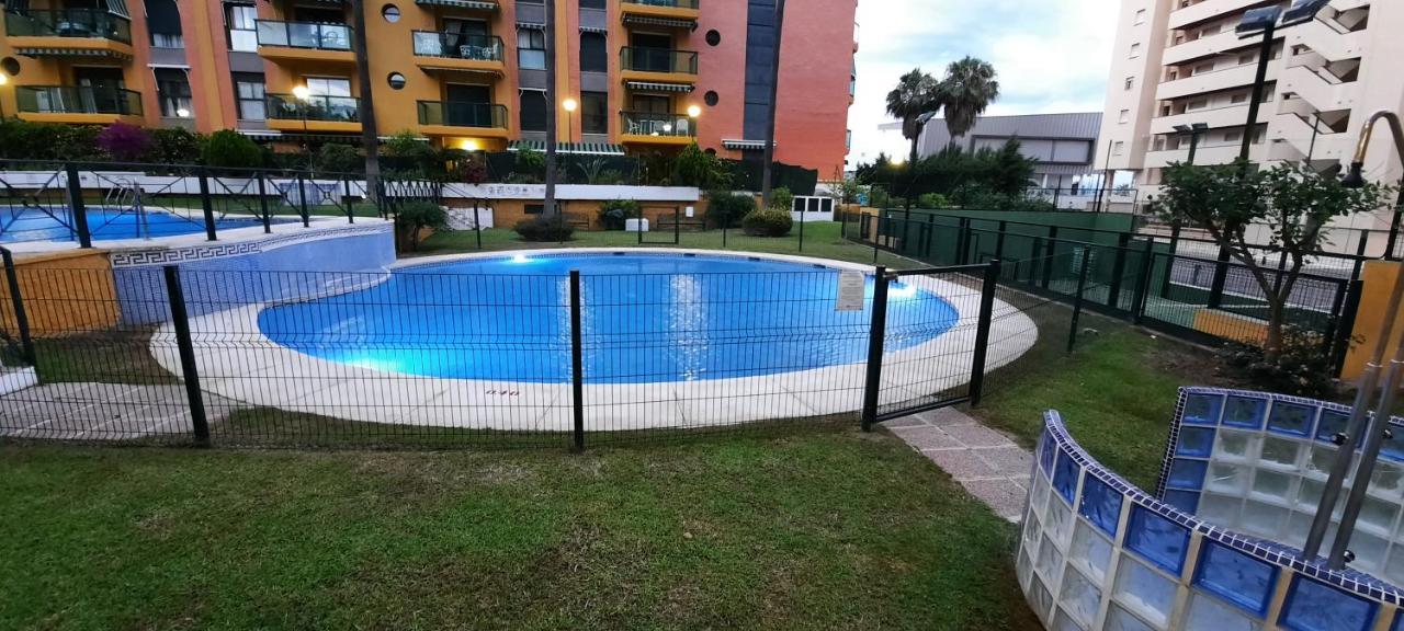 Impresionante Primera Línea De Playa, Bajondillo Beach Torremolinos Exterior foto